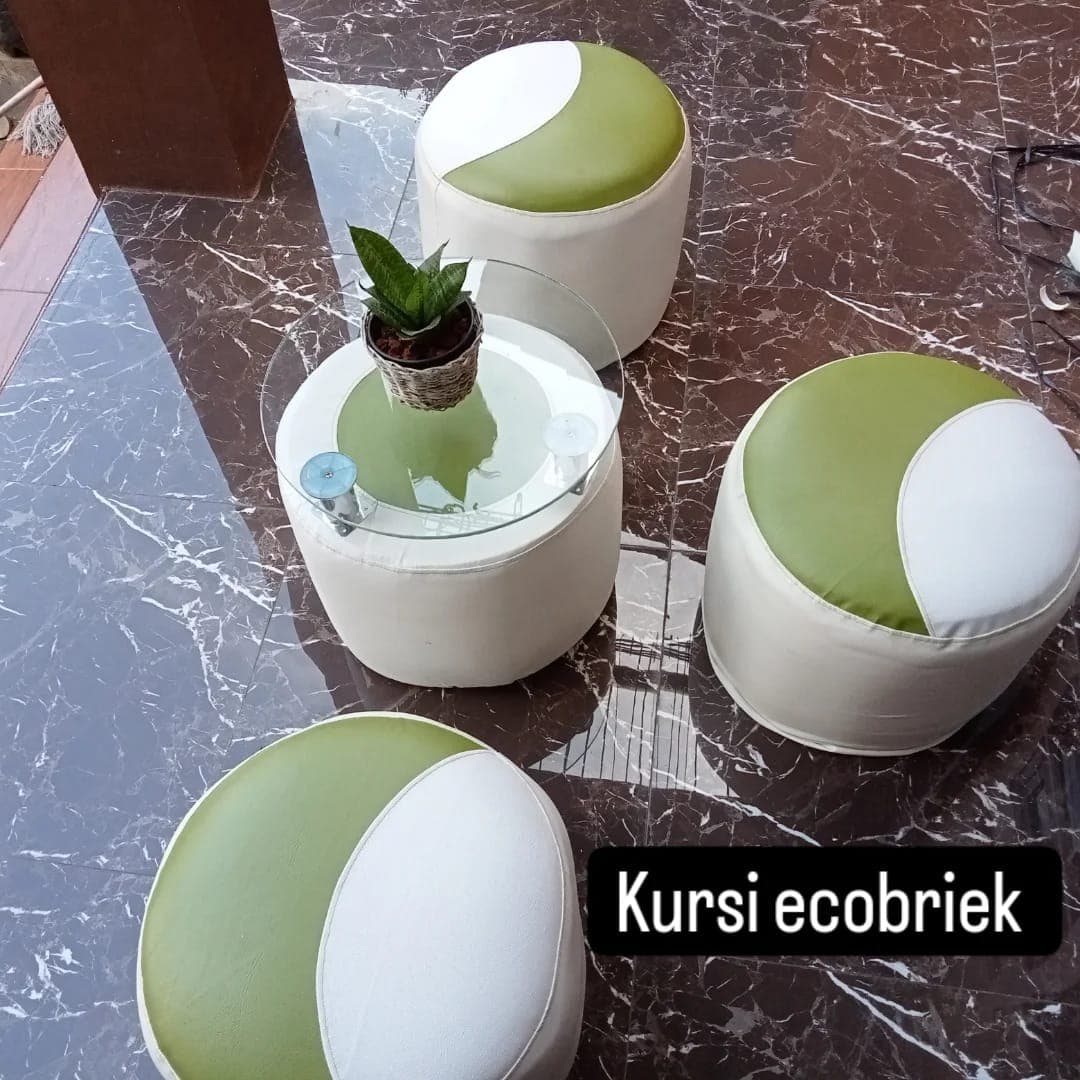 Gambar Kursi Ecobrieck